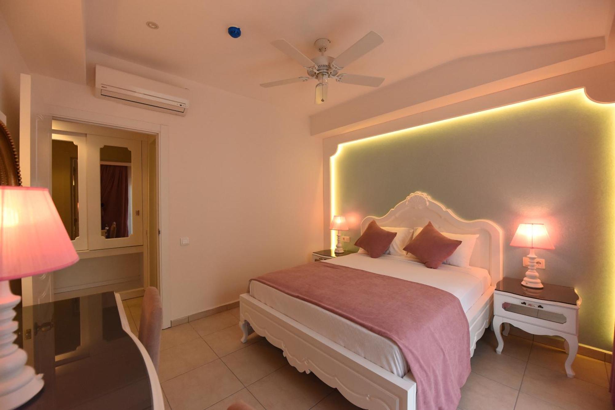 Montebello Deluxe Hotel Ölüdeniz Kamer foto