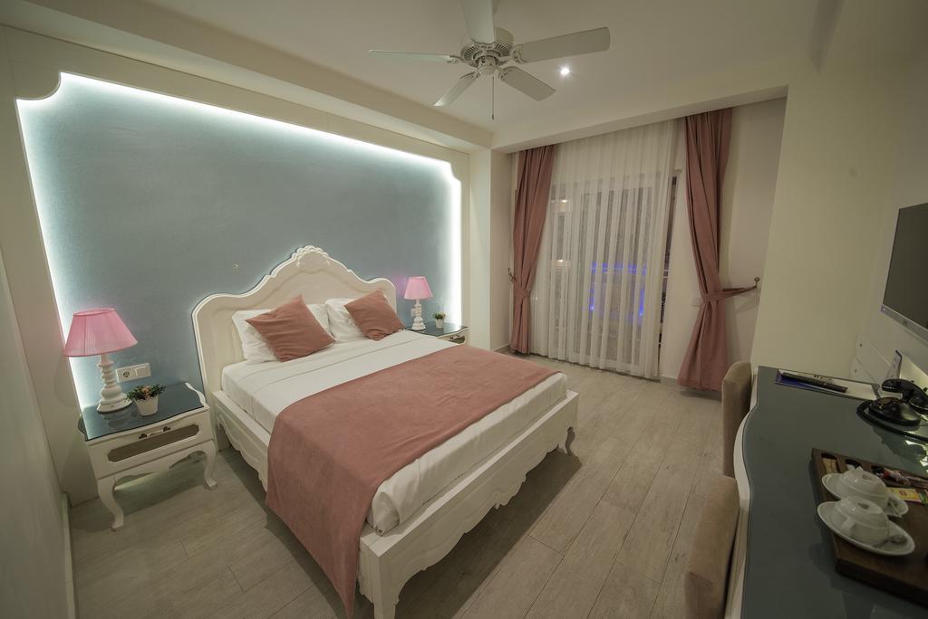 Montebello Deluxe Hotel Ölüdeniz Buitenkant foto