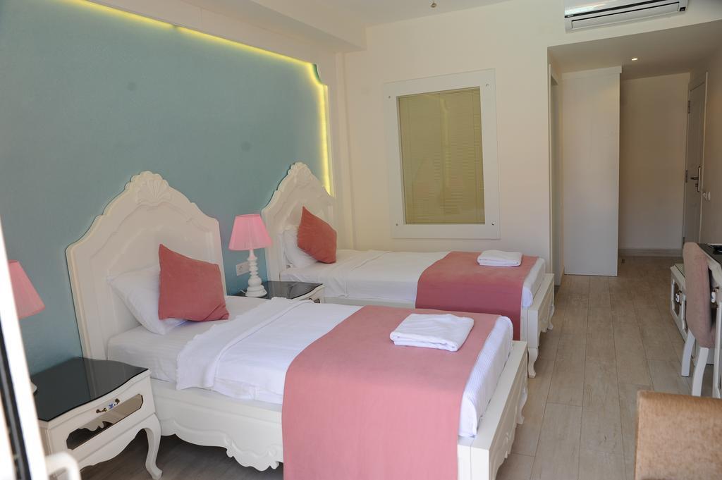 Montebello Deluxe Hotel Ölüdeniz Buitenkant foto